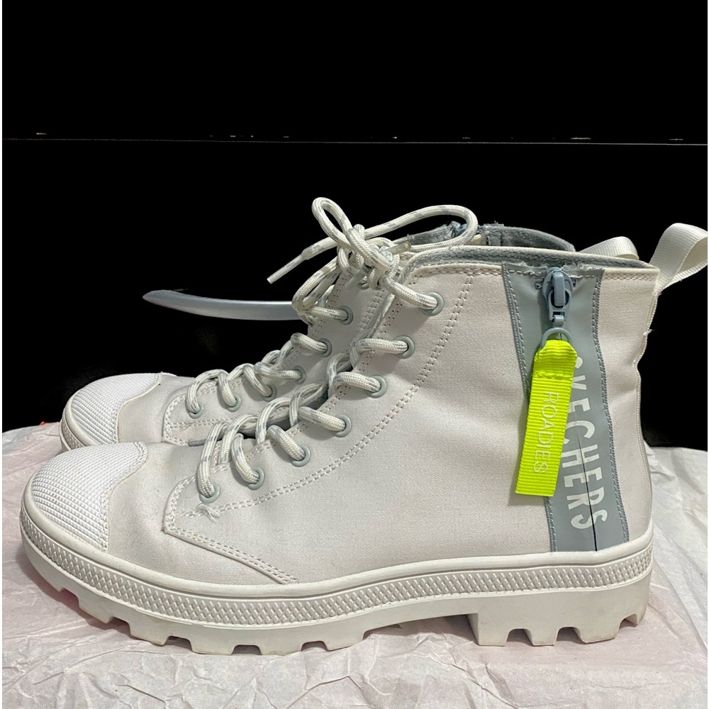 Sketchers Roadies. Size women’s 9